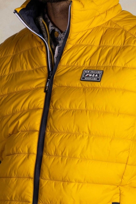 NZA gele heren jas | Close up