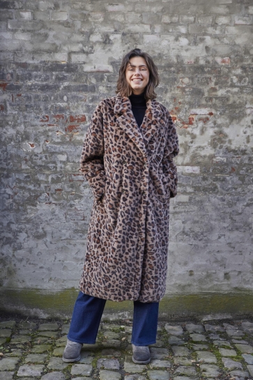 SisterS point Jas DAFNE LONG JA 18656 LEO