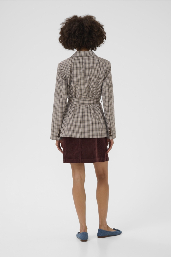 Culture bruine dames blazer | Model achteraanzicht