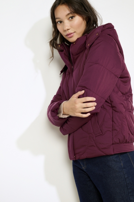 LolaLiza bordeaux dames jas | Model zijaanzicht