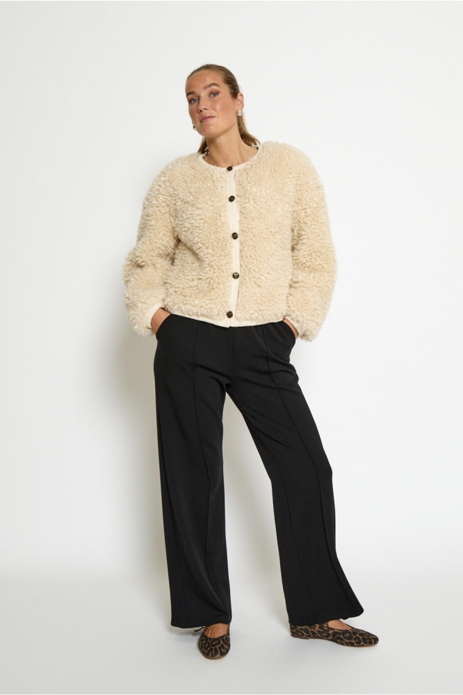 Peppercorn ecru dames jas | Model