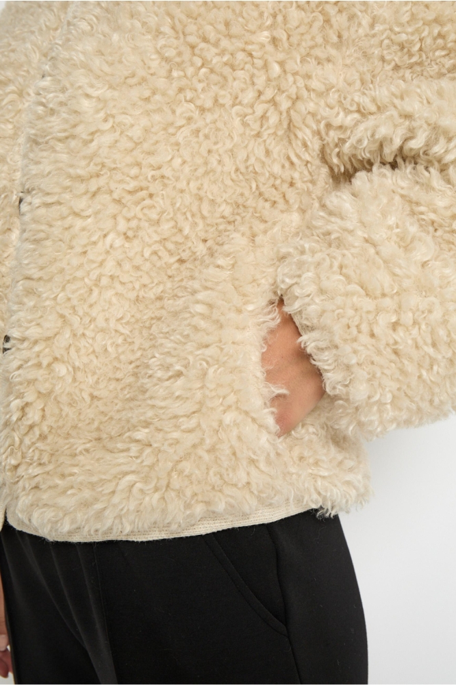 Peppercorn ecru dames jas | Close up