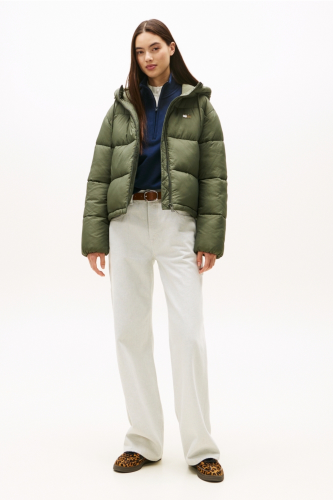 Tommy Jeans groene dames jas | Model