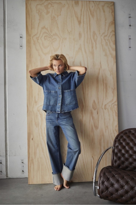 SisterS point blauwe dames blouse | Sfeerbeeld, In situatie