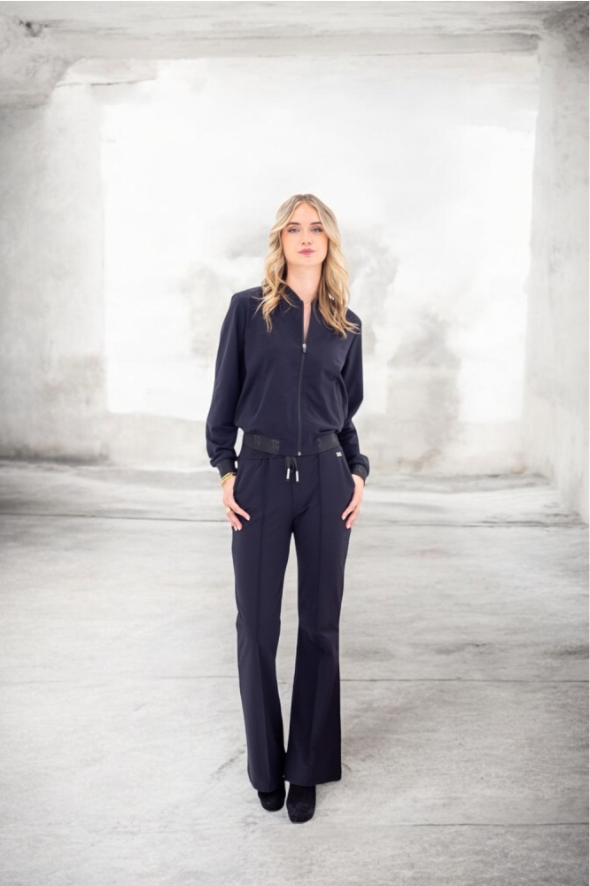 TQ Amsterdam blauwe dames jas | Model