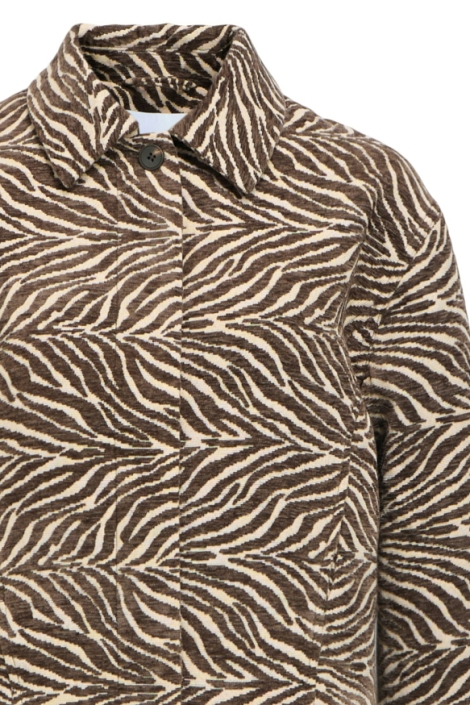 Object bruine dames jas | Close up