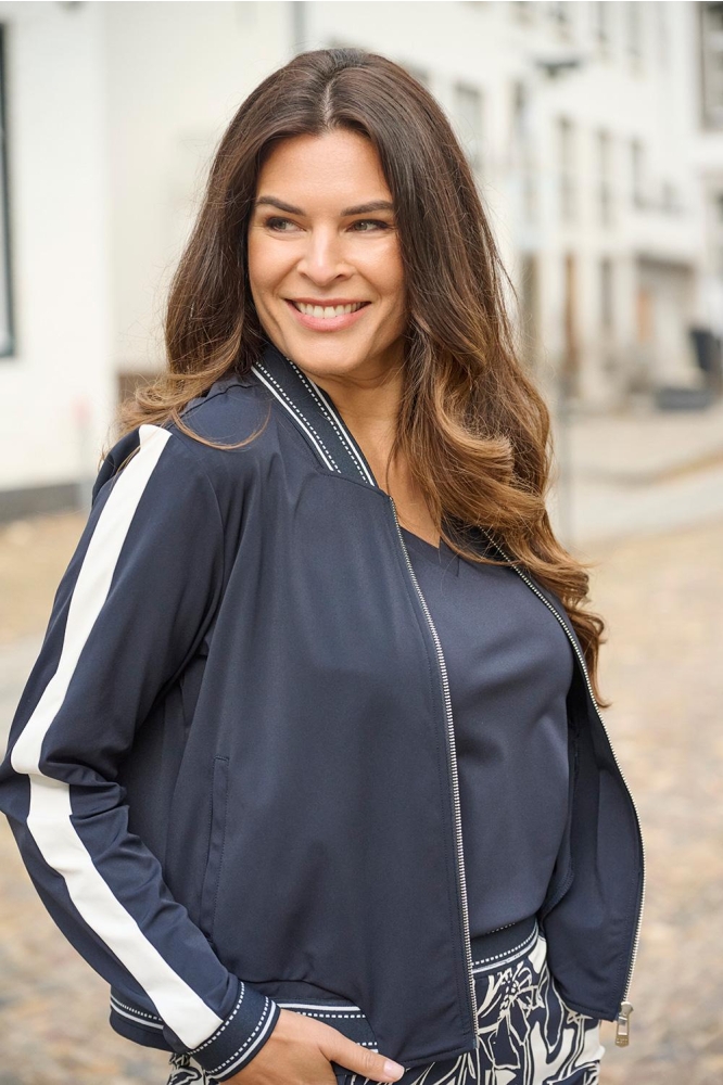 Zoso blauwe dames vest | Sfeerbeeld, In situatie