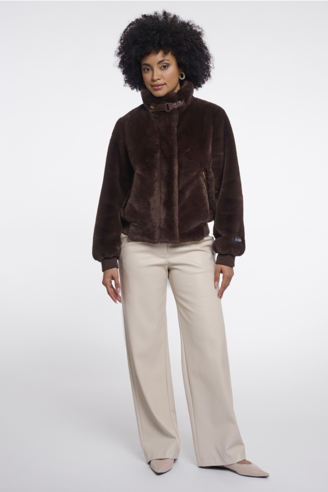 Rino & Pelle bruine dames jas | Model