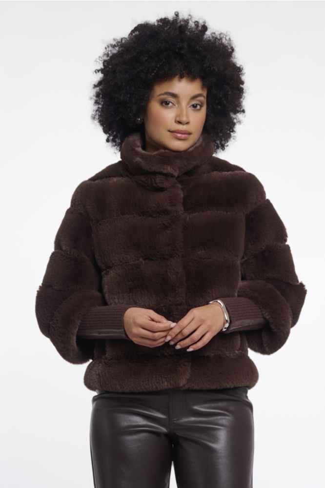Rino & Pelle bruine dames jas | Model vooraanzicht