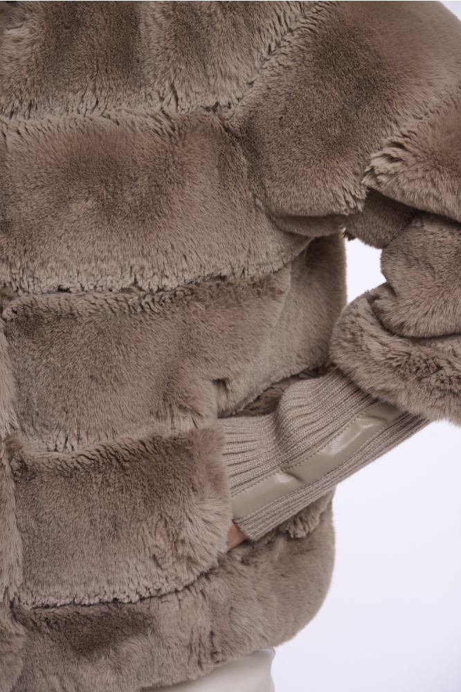 Rino & Pelle bruine dames jas | Close up