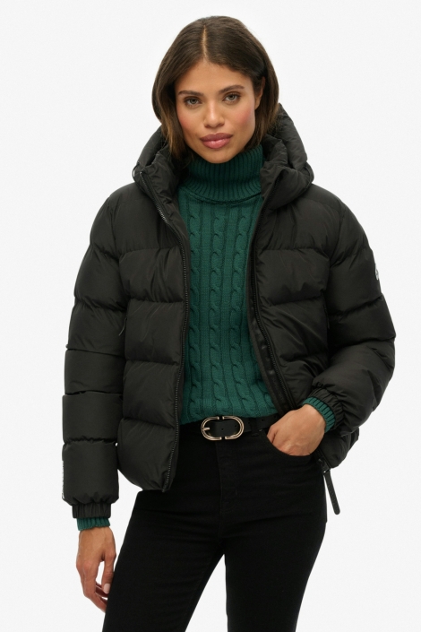 Superdry zwarte dames jas | Model vooraanzicht
