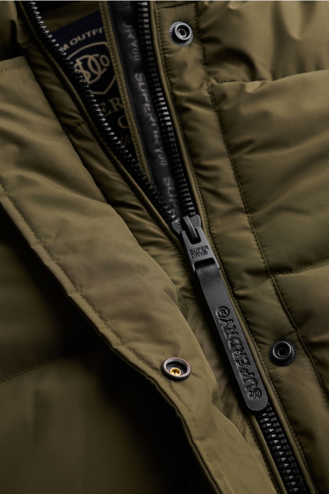 Superdry groene dames jas | Close up