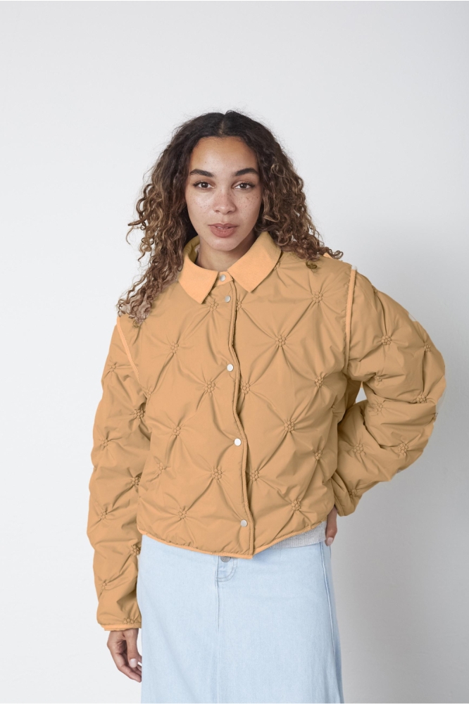 SisterS point zand dames jas | Model vooraanzicht