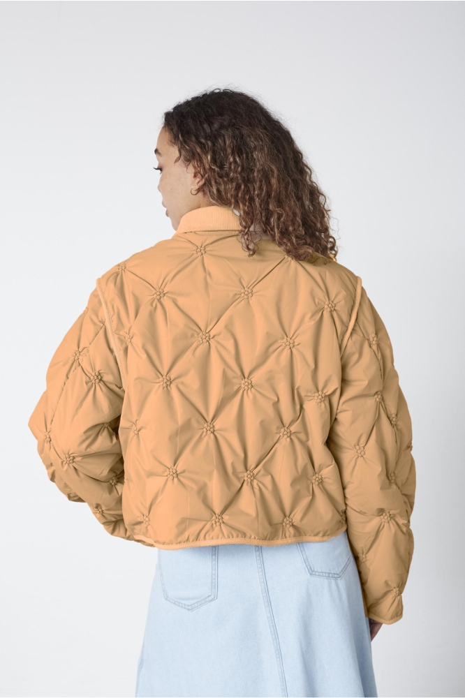 SisterS point zand dames jas | Model achteraanzicht