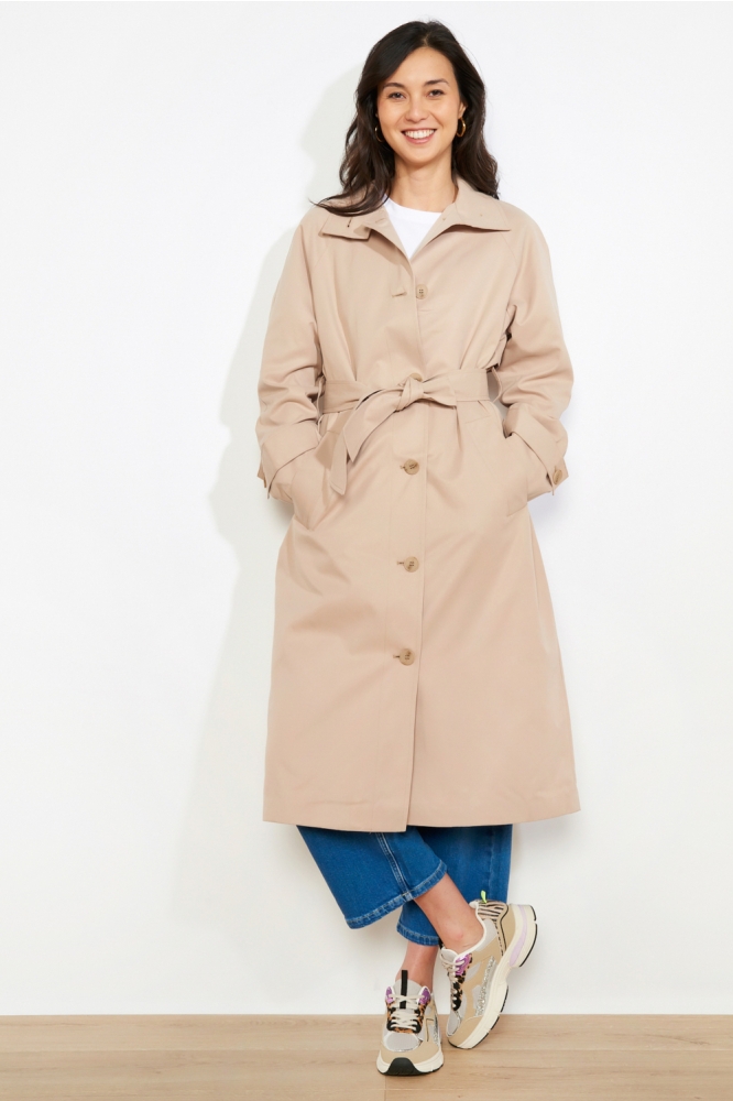 LolaLiza beige dames jas | Model vooraanzicht