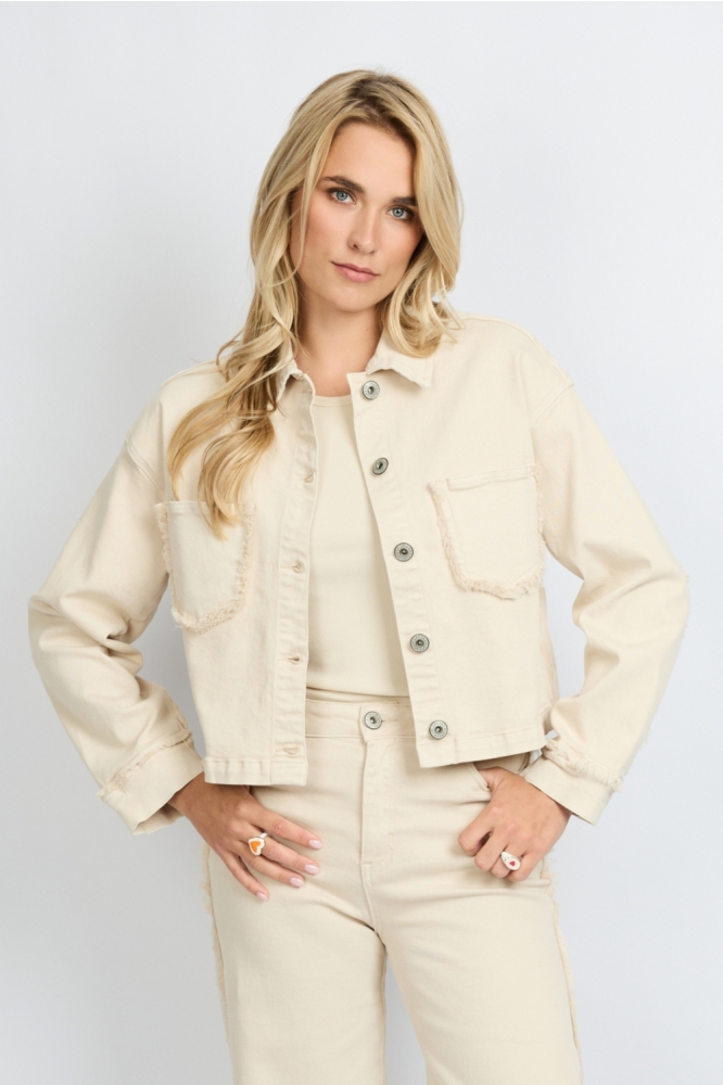 Fluresk beige dames jas | Model vooraanzicht