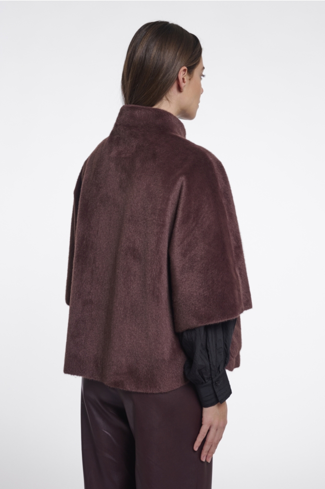 Rino & Pelle bordeaux dames jas | Model achteraanzicht