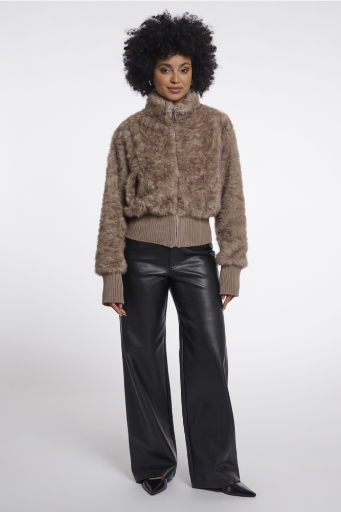 Rino & Pelle bruine dames jas | Model