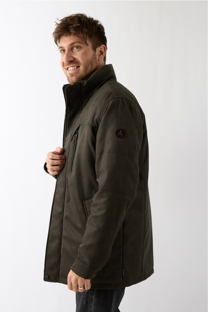 Donders groene heren jas | Model zijaanzicht