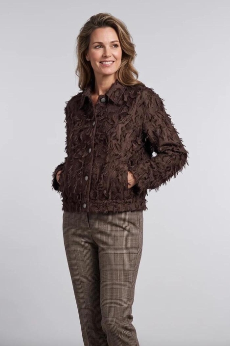 Red Button bruine dames vest | Model vooraanzicht