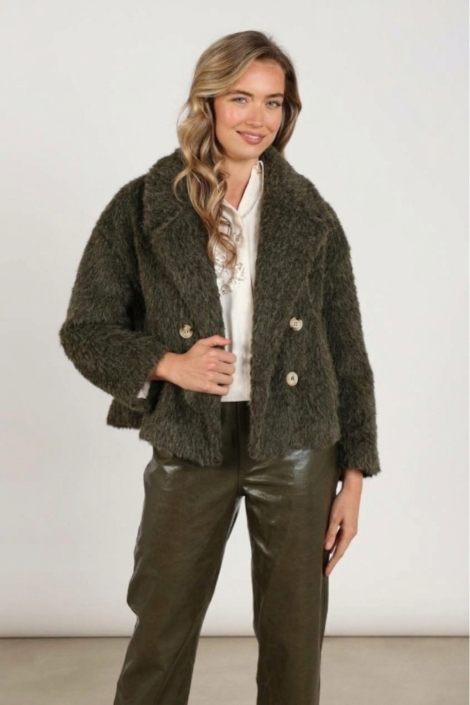 Nukus groene dames jas | Model vooraanzicht
