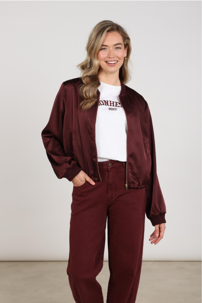 Nukus bordeaux dames jas | Model vooraanzicht