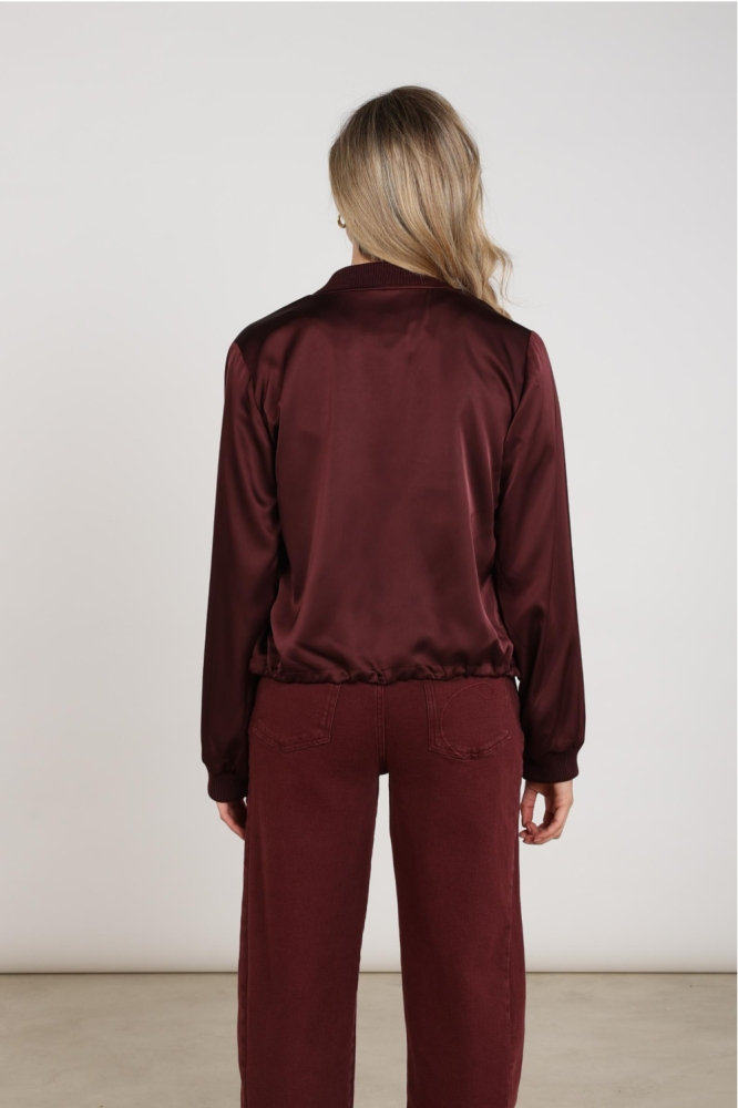 Nukus bordeaux dames jas | Model achteraanzicht