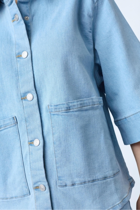 SisterS point blauwe dames blouse | Close up