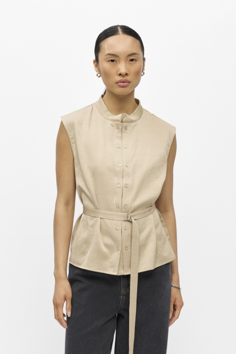 Object zand dames gilet | Model vooraanzicht