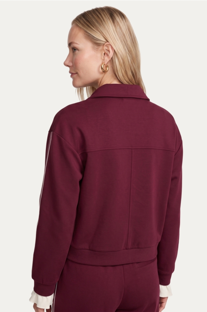 C&S The Label bordeaux dames vest | Model achteraanzicht