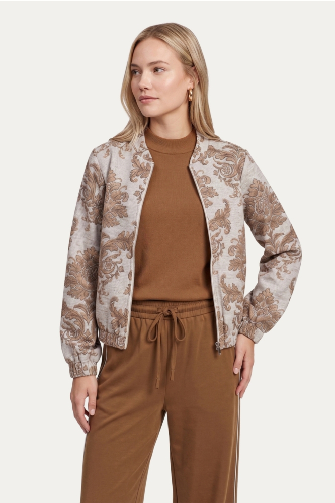 C&S The Label beige dames jas | Model vooraanzicht