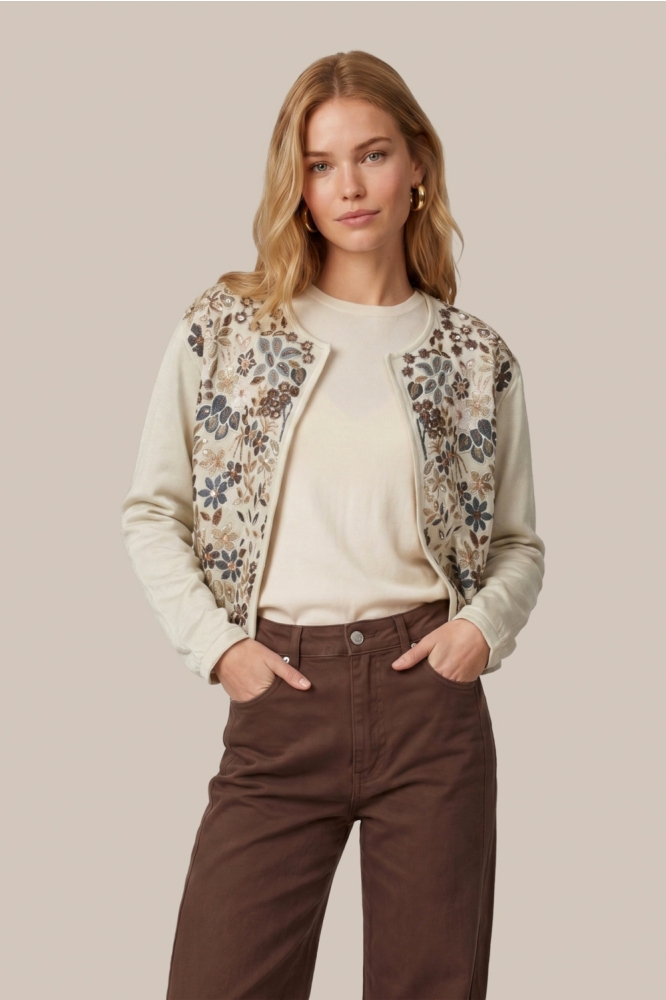C&S The Label beige dames jas | Model vooraanzicht