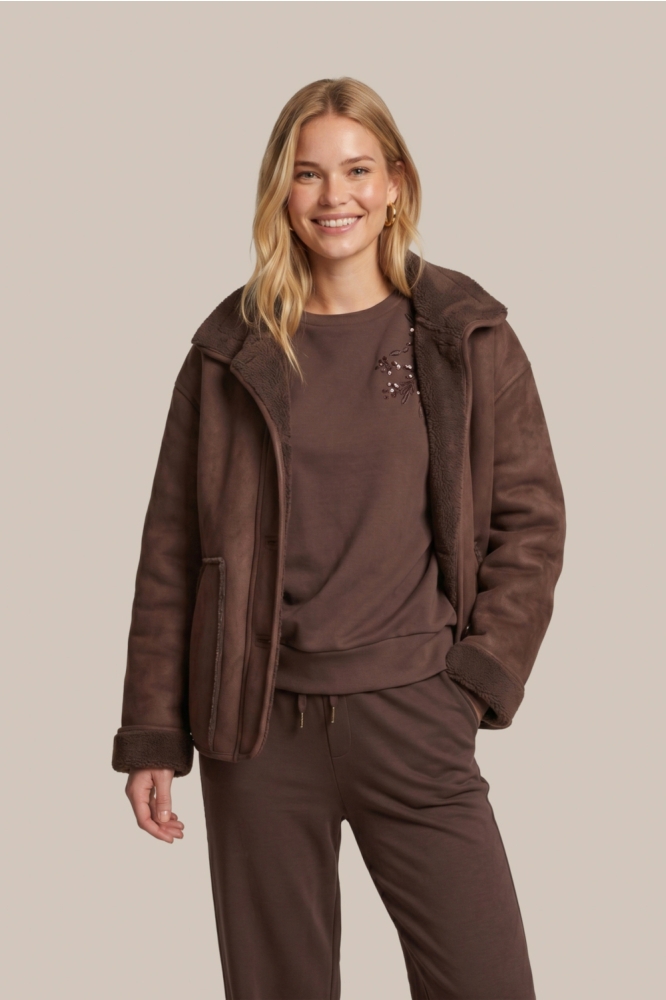 C&S The Label bruine dames jas | Model vooraanzicht