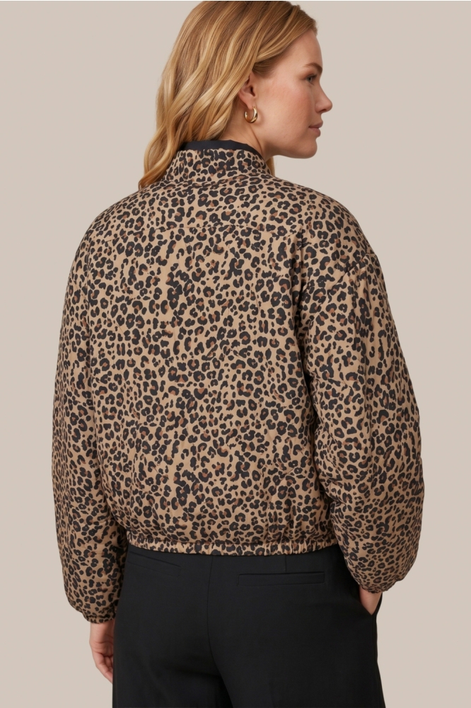 C&S The Label bruine dames jas | Model achteraanzicht