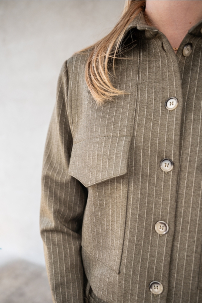 TQ Amsterdam groene dames blazer | Close up