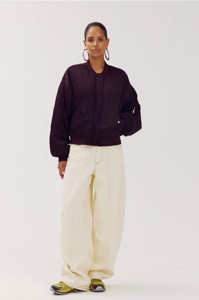 Harper & Yve paarse dames jas | Model