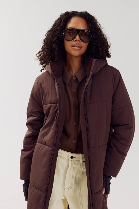 Harper & Yve bruine dames jas | Close up