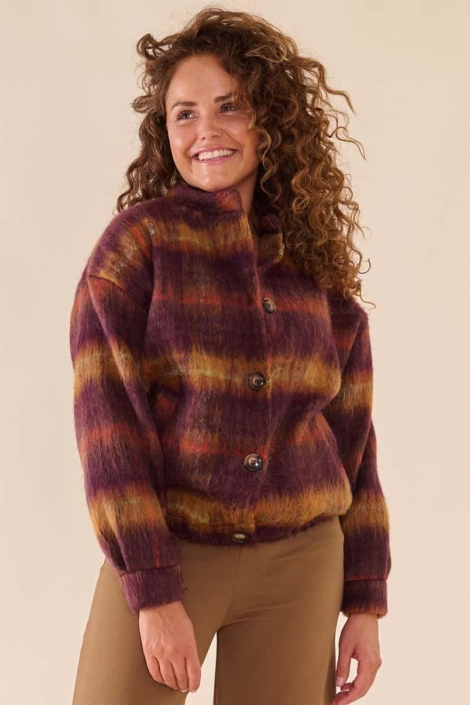 FOS Amsterdam bruine dames jas | Model vooraanzicht