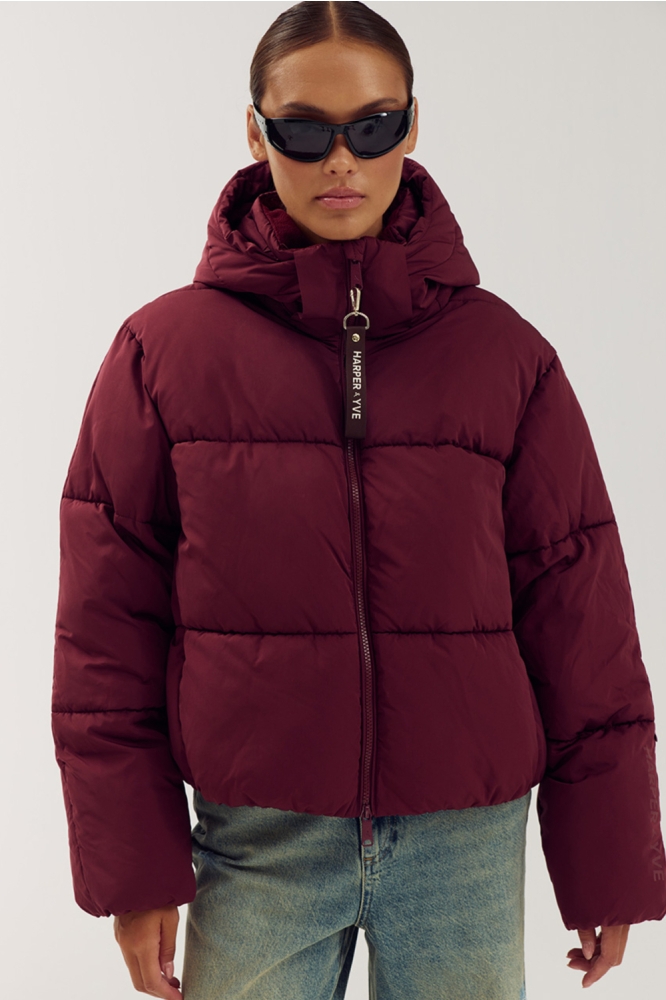 Harper & Yve bordeaux dames jas | Model vooraanzicht