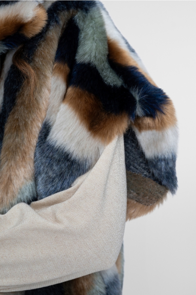 Geisha camel dames jas | Close up