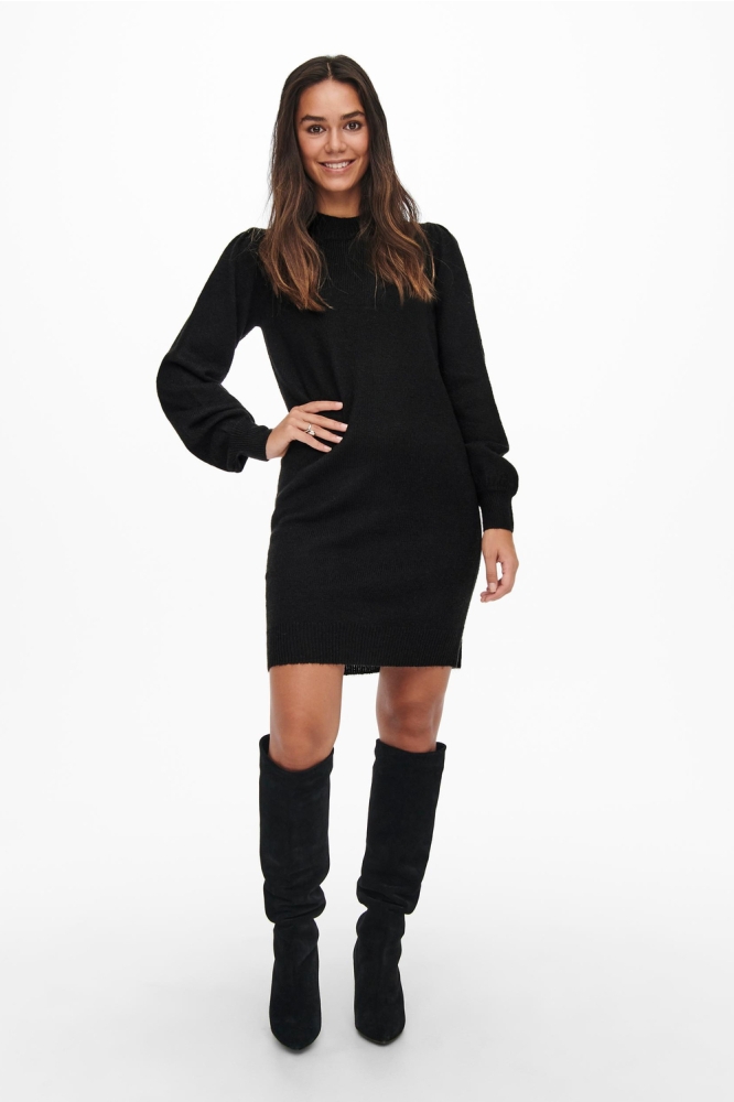 Jacqueline de Yong zwarte dames jurk | Model vooraanzicht