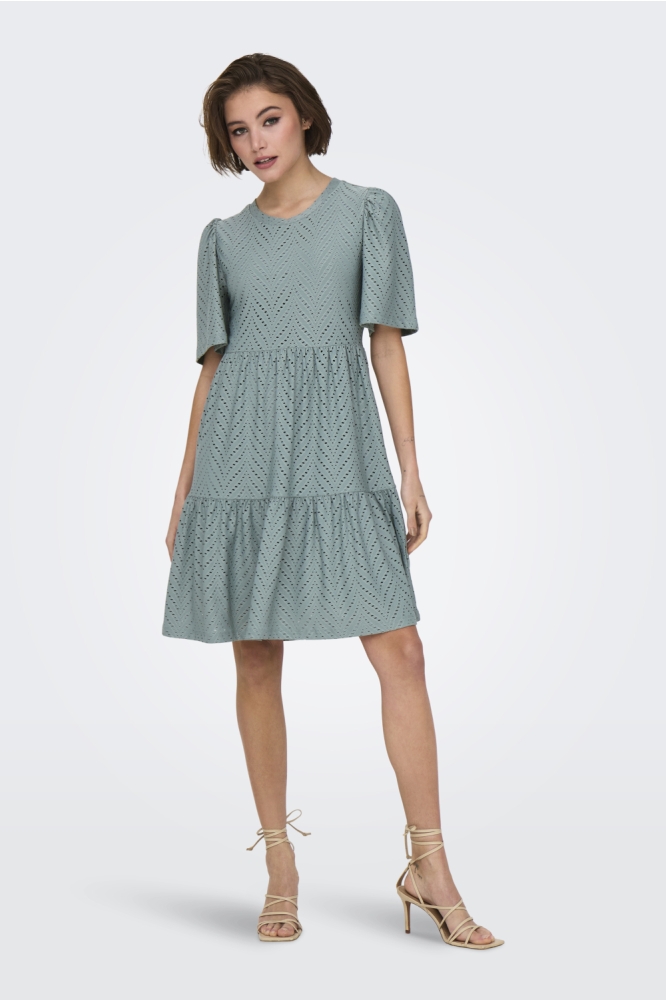 Jacqueline de Yong groene dames jurk | Model