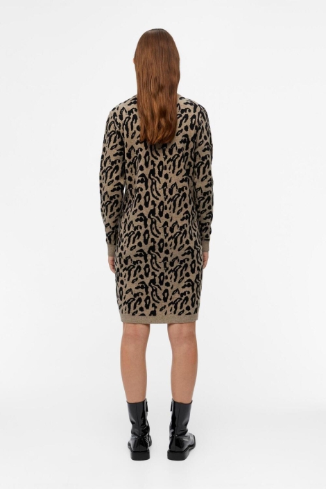 Object beige dames jurk | Model achteraanzicht