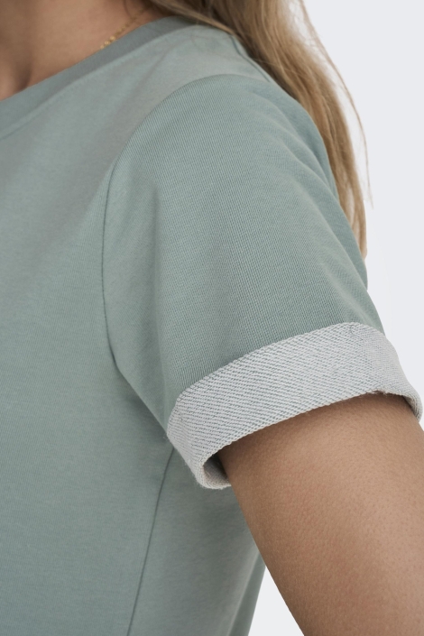 Jacqueline de Yong groene dames jurk | Close up