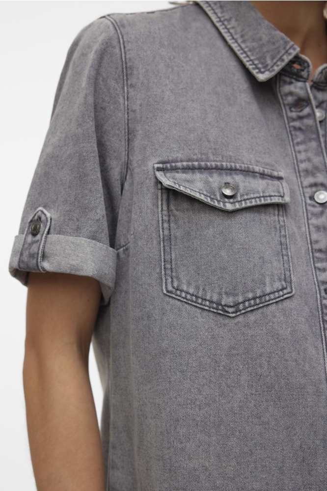 Vero Moda grijze dames jurk | Close up