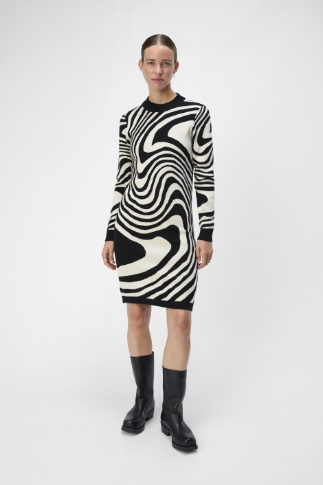 Object zwarte dames jurk | Model