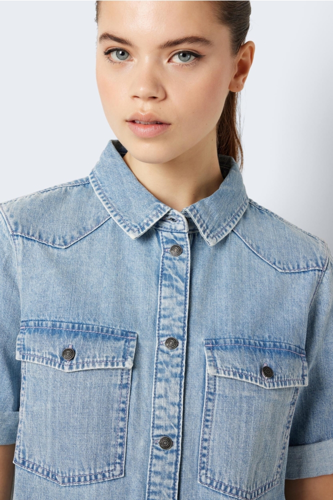 Noisy may blauwe dames jurk | Close up