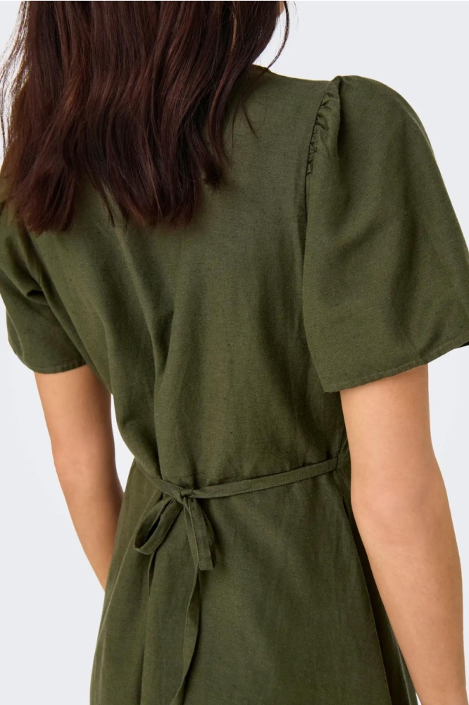 Only groene dames jurk | Close up