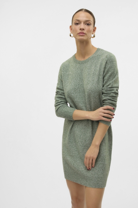 Vero Moda groene dames jurk | Model vooraanzicht