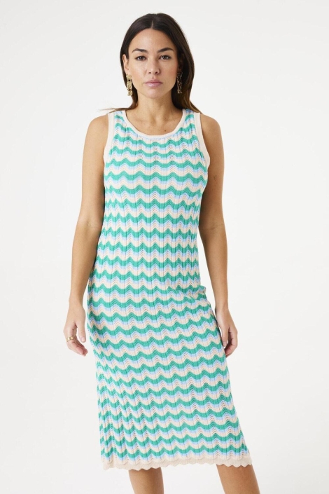 Garcia groene dames jurk | Model vooraanzicht
